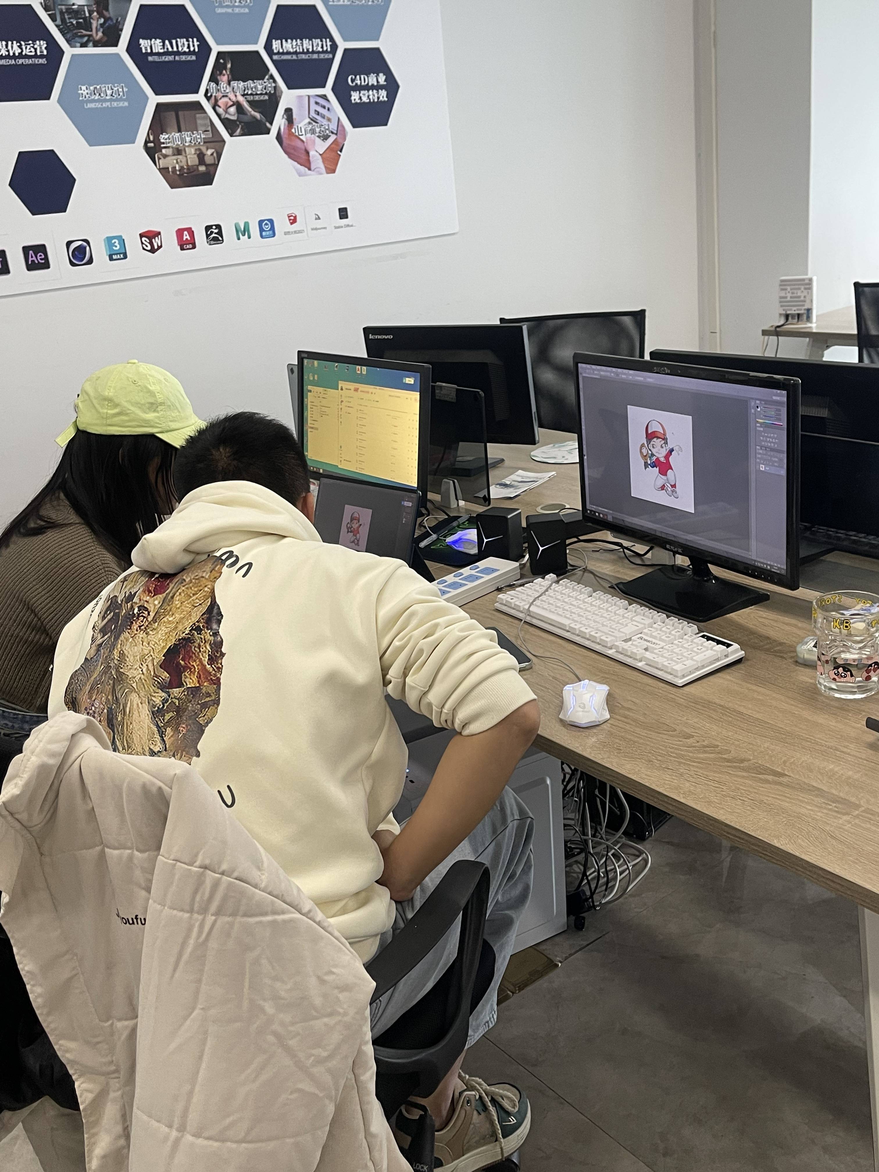 佛山市九曜星文化傳媒有限公司：產品設計培訓、動畫設計培訓、影視後期培訓、角色設計培訓、跨境電商培訓全領域先驅者