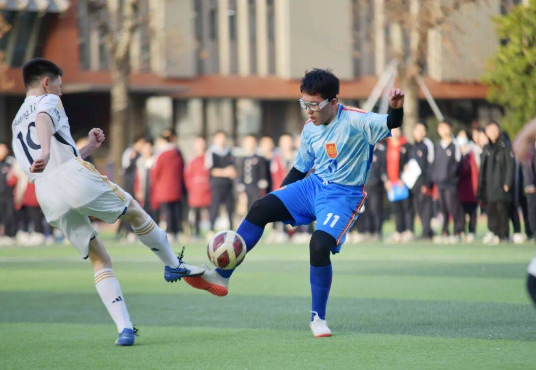 追光 | 請國手帶訓練，選社團挑花眼……中學體育發展有妙招